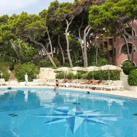 Village - Le Palme 4*