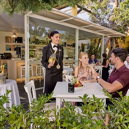 Village - Le Palme 5*