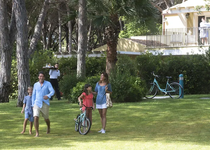 Village - Pineta Hotel 5*