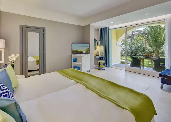 Village - Le Palme 5* Santa Margherita di Pula