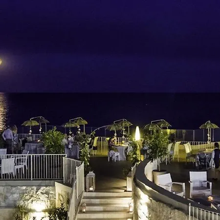 酒店 Village - Le Palme 4*