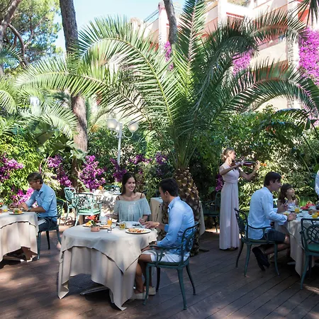 Hotel Village - Le Palme Santa Margherita di Pula