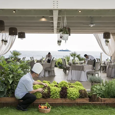 מלון Village - Le Palme